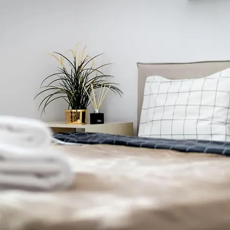 Close-urban Chic - Stare Miasto - One Bedroom - Mostowa Apartment *